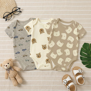 Vente en gros d'usine/OEM Combinaison courte pour bébé en coton fin d'été avec imprimé de véhicules Vêtements pour nouveau-nés - Product Image 2