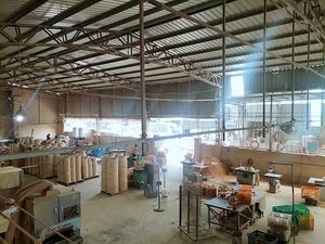 <span class=keywords><strong>Orologio</strong></span> <span class=keywords><strong>da</strong></span> <span class=keywords><strong>Parete</strong></span> Moderno <span class=keywords><strong>in</strong></span> <span class=keywords><strong>Legno</strong></span> <span class=keywords><strong>con</strong></span> Cupola <span class=keywords><strong>in</strong></span> Vetro per Decorazione Creativa della Casa - Product Image 4