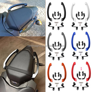 Barras de agarre para asiento trasero de motocicleta, reposabrazos trasero para <span class=keywords><strong>MT</strong></span>-<span class=keywords><strong>07</strong></span> FZ07 modificado, accesorios para motocicleta - Product Image 2