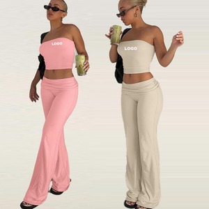 Completo Estivo da Donna con Top Corto e Pantaloni a Zampa, Set Due Pezzi Tinta Unita, Tuta Sportiva - Product Image 1