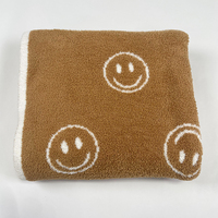 Prix de gros, couvertures en tricot super chaudes à motif de visage souriant pour canapé, lit, décoration d'hiver
