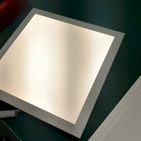 Plafonnier LED en PVC pour système de plafond intégré