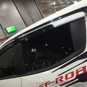 Accesorios para Autos en Oferta: Cubierta Negra para el Capó del Motor para Mitsubishi Triton L200 - Product Image 4