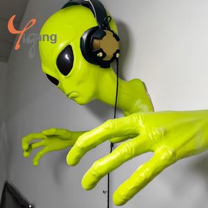 Pendentif extraterrestre 3D en résine et fibre de verre, conçu sur mesure : <span class=keywords><strong>le</strong></span> visiteur mystérieux dans <span class=keywords><strong>le</strong></span> salon - Product Image 2