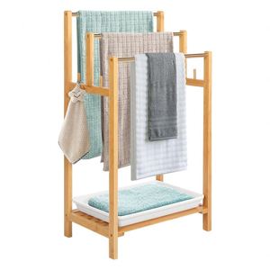 Porte-serviettes et étagère vintage autoportant en bambou et bois à 3 niveaux, pour piscine et salle de bain - Product Image 2