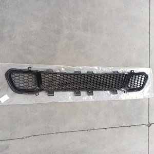 Pezzi di ricambio carrozzeria Auto griglia paraurti anteriore per <span class=keywords><strong>Cherokee</strong></span> <span class=keywords><strong>JEEP</strong></span> <span class=keywords><strong>2014</strong></span> 2015 2016 2017 - Product Image 2