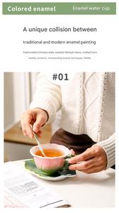 ชุดแก้วกาแฟเซรามิกรูปทรงดอกไม้พร้อมจานรอง |   ถ้วยชาลายดอกไม้สุดสร้างสรรค์พร้อมช้อน |   ชุดกาแฟของขวัญสำหรับงานแต่งงานและตกแต่งบ้าน - Product Image 5