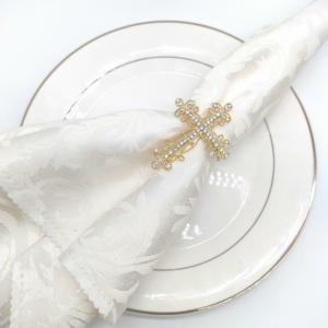 Servilletero <span class=keywords><strong>de</strong></span> diamante <span class=keywords><strong>de</strong></span> cristal al por mayor, servilletero cruzado barato para <span class=keywords><strong>bautizo</strong></span>, fiesta, bautismo, Decoración <span class=keywords><strong>de</strong></span> mesa - Product Image 4