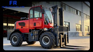 Professionele off-road heftruck van 5 <span class=keywords><strong>ton</strong></span> voor het hanteren van pallets op oneffen terrein, gebruik in bakstenenplaatsen, 4x4 all-terrain heftruck - Product Image 2