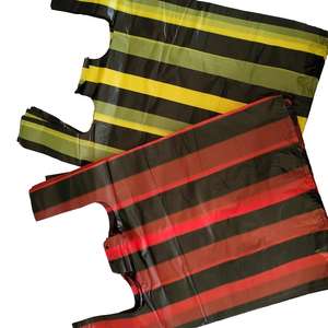 Vente en gros Sacs à provisions en plastique pour épicerie T-shirt pliable coloré avec impression personnalisée - Product Image 1