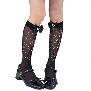 Niche Girl's Love Chaussettes en <span class=keywords><strong>nylon</strong></span> respirant à nœud diamanté, style Lolita Sweet Girl, entièrement ornées de strass, fines, mi-mollet, pour femme, effet froncé - Product Image 1