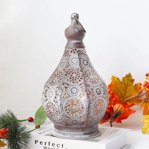 Lanterna Decorativa in Metallo Stile Marocchino con LED, Portacandele per Matrimoni, <span class=keywords><strong>Bar</strong></span> e Feste, Vendita all'Ingrosso - Product Image 2