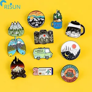 Pin Petualangan Perjalanan Mendaki Gunung Danau Hutan Bumi Jelajahi Pin Kerah Alam Bros Lencana Pin Enamel Kustom Jelajahi Alam