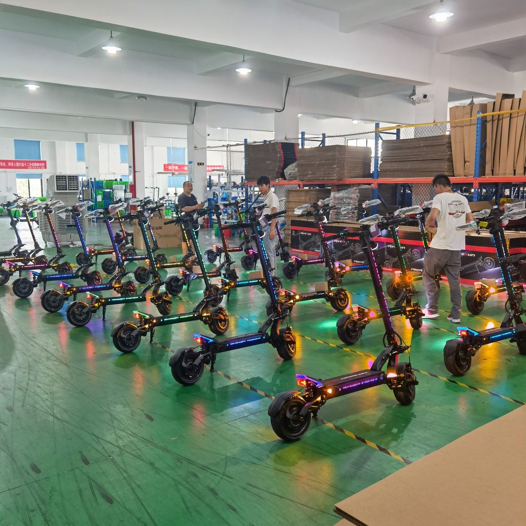 США, в наличии на складе, бесплатная доставка, хорошее качество, teverun истребитель Supre-me 11 дюймов двухколесные электрические скутеры