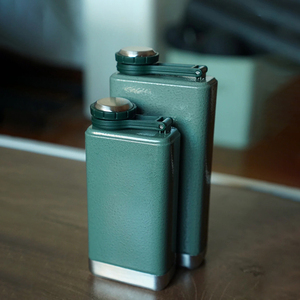 Olla de vino pequeña Vintage de acero inoxidable para exteriores, Mini portátil plana que contiene vino blanco para satisfacer las necesidades diarias de consumo al aire libre - Product Image 2