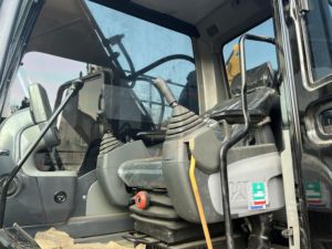 Excavadora CAT 320D2 Usada de Alta Calidad, para Construcción Pesada y Movimiento de Tierras en Canteras, Excelente Estado, Venta 330D 315D - Product Image 6