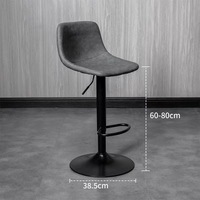 Tabourets de bar hauts en cuir gris de style nordique moderne pour la salle à manger et la maison avec structure en métal noir/chrome