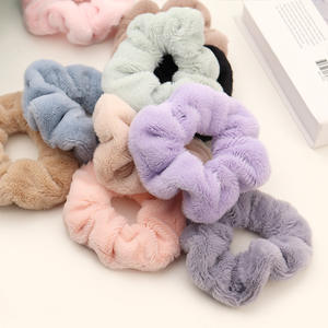 ที่มัดผมแบบยืดหยุ่นสำหรับผู้หญิงที่มัดผมสีพื้นทำจากผ้ากำมะหยี่นุ่มฟูใหม่สำหรับฤดูหนาว - Product Image 5