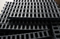Convoyeur de copeaux CNC pour centres d'usinage CNC, système d'évacuation automatique des copeaux métalliques, convoyeur de débris résistant à l'usure en Nylon66 avec cœur PLC