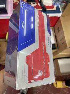 Red <span class=keywords><strong>Magic</strong></span> 7 Pro Edición Especial Optimus Prime Colección Limitada Deca Core 18GB RAM 512GB ROM AMOLED 120Hz 5G - Product Image 5