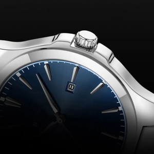 Slim quartz men's <b>watch</b> with <b>pearl</b> dial and comfortable steel strap. - Product Image 4