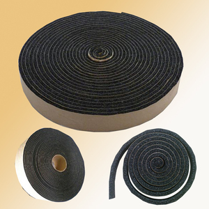 Ruban en mousse de caoutchouc NBR/PVC moderne et écologique, résistant au <span class=keywords><strong>feu</strong></span> et à l'eau, pour l'isolation thermique et <span class=keywords><strong>anti</strong></span>-… - Product Image 1