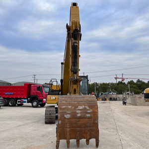 รถขุดตีนตะขาบ Caterpillar ของแท้ สภาพดีเยี่ยม อะไหล่หลัก รุ่น 320GC 320B 320DL 320GX รวมถึงมอเตอร์ เครื่องยนต์ และเกียร์ - Product Image 1