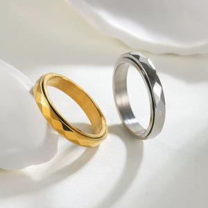 Anillo Giratorio Moderno con Certificación CE, de Acero Inoxidable, Resistente al Agua y al Deslustre, Chapado en Oro de 18K con Incrustaciones de Circonio, Ideal <span class=keywords><strong>para</strong></span> Regalo o Fiesta - Product Image 4