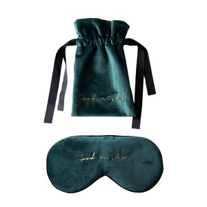 <span class=keywords><strong>Masque</strong></span> <span class=keywords><strong>de</strong></span> sommeil en velours et soie <span class=keywords><strong>de</strong></span> luxe personnalisé avec logo, <span class=keywords><strong>masque</strong></span> <span class=keywords><strong>pour</strong></span> <span class=keywords><strong>les</strong></span> <span class=keywords><strong>yeux</strong></span> avec pochette, <span class=keywords><strong>masque</strong></span> oculaire en soie réglable – Vente en gros - Product Image 1