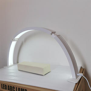 48W Dimmbare LED-Mondlicht-Stehlampe Günstige Halbmond-Nagellampe für Make-up Tattoo-Künstler Bar Wimpern - Product Image 5