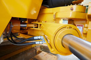 Top marque chinoise 8ton Double tambour Road Roller CLG6208E à vendre - Product Image 4