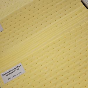 Tampons absorbants chimiques Laboratoire Tampons absorbants rapides à haute efficacité pour la manipulation d'urgence de liquides dangereux dans les usines - Product Image 2