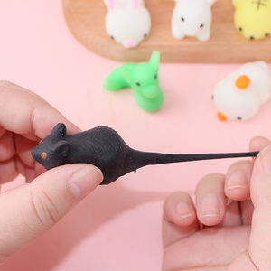 โมจิขนาดเล็กน่ารัก 8g-10g ของเล่นบีบอัดรูปสัตว์นุ่มนิ่ม แก้เครียด ขายดีสำหรับเด็กผู้ชาย ผลิตในเจ้อเจียง - Product Image 5