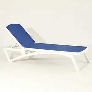 Plastic Beach Sunbed Adjustable PP Sun Daybed Rattan Chaise Lounge Outdoor Sun Lounger Beach Plastic Sunbed