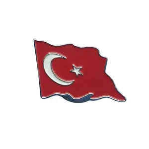 Hadiah Suvenir Elegan Desain Bendera Negara Turki Lencana Logam Pin Kerah Magnetik