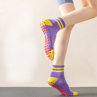 Chaussettes antidérapantes en silicone à tube fin pour trampoline, chaussettes pour parc d'attractions, chaussettes pour l'éveil, chaussettes de yoga, chaussettes Zhuji avec LOGO