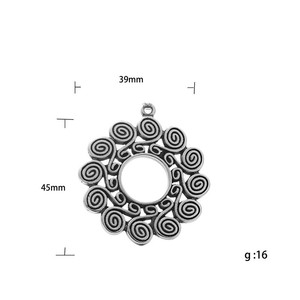 Collier géométrique rétro pour homme en acier inoxydable style européen et américain avec pendentif fleur creuse 190180 - Product Image 5