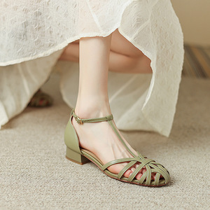 Wholesale Vintage Roman High Quality Pu Leather Women Summer Outdoor Beach Casual Flat <b>Sandals</b> - Product Image 2