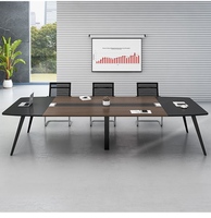 Table de conférence de direction design avec station de charge, gestion des câbles, ergonomique, pour réunions, bureau d'entreprise moderne