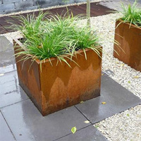 Kustom Pot bunga luar ruang Pot tanaman besar Corten baja Pot bunga kustom kotak kebun sedang