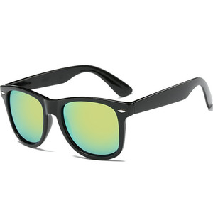 Gafas de sol Miding unisex con lentes de resina, protección UV400 clase 2, para actividades al aire libre - Product Image 1
