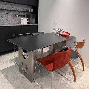โต๊ะรับประทานอาหารสแตนเลสทรงสี่เหลี่ยมสไตล์โมเดิร์นมินิมอลพร้อมท็อปหินสำหรับพื้นที่ใช้สอยในอพาร์ทเมนต์ขนาดเล็ก - Product Image 4
