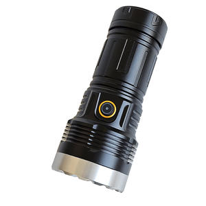 Linterna Recargable de Alta Potencia Luomen BT90 LED Luz Blanca con Batería 18650, Linterna de Mano de Largo Alcance - Product Image 1