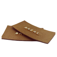 Meilleur prix marque personnalisée Jeans vêtements vêtements étiquette Pu étiquette en cuir gaufré métal Patch pour vêtements