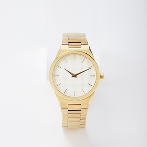 Pequeña cantidad a granel al por mayor reloj de cuarzo con tono dorado de acero inoxidable 5ATM resistente al agua amado reloj analógico estándar - Product Image 2