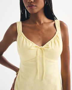 Vestido mini casual de verano LEDUO de alta calidad para mujer, con tirantes finos, cuello en V, sin mangas, corte en A y ajustado al cuerpo. - Product Image 2