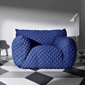 Fauteuil simple en tissu de style italien, bleu, en peluche douce, pour salon et chambre à coucher - Product Image 1