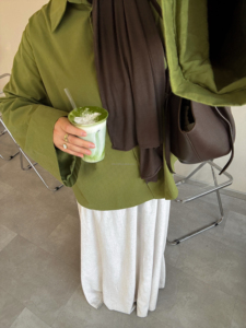Kemeja Katun Premium OEM Willson untuk Wanita Muslim, Blus Katun Bernapas, Muslimah, Model Regular Fit, Kancing Depan, Lengan Panjang - Product Image 4