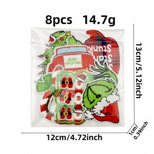 Patchs Grinch de Noël faits main, brodés et perlés, mignons, thermocollants, en tissu sergé pour chapeaux et décoration textile de maison - Product Image 2