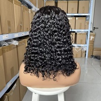 Perruques Courtes en Cheveux Humains Naturels Ondulés Profonds 13x4 avec Dentelle Frontale Haute Définition pour Femmes Noires – Vente en Gros